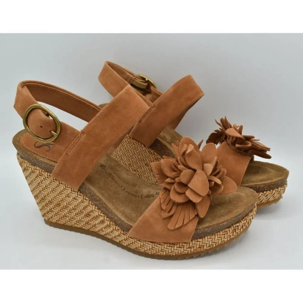 Sofft‎ Womens Size 11 Cali Ginger Tan Suede Wedge Open Toe Floral Sandals Shoes